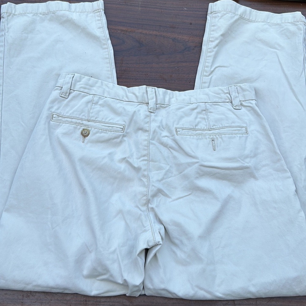 Men’s Khakis - Picture 3 of 3